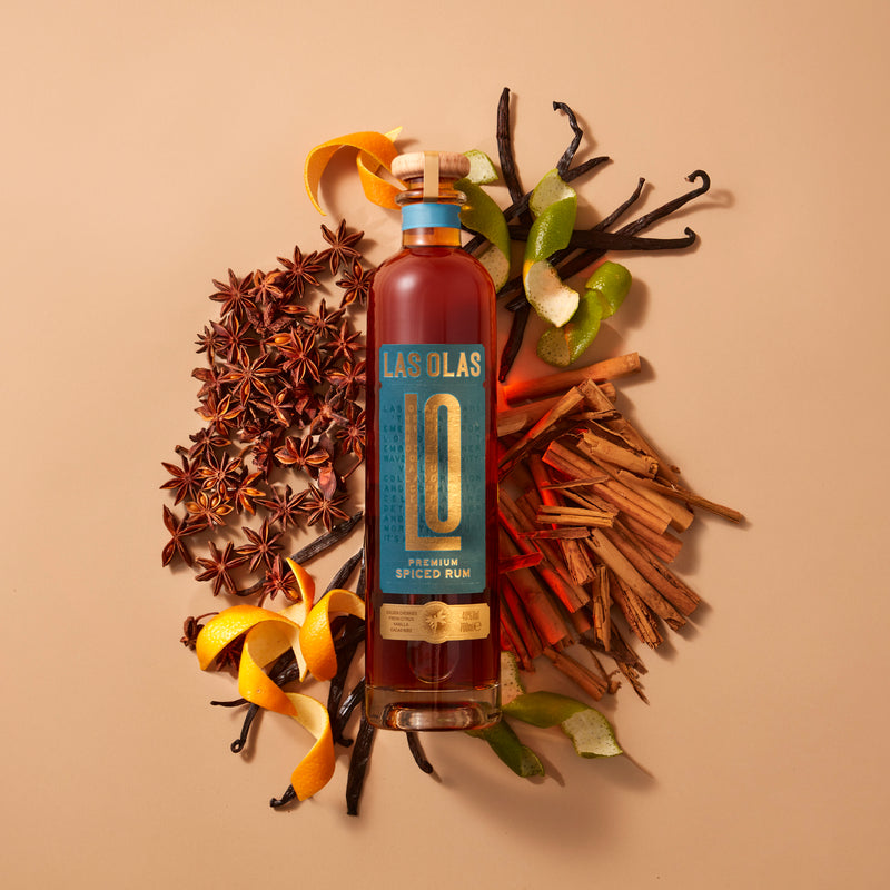 Las Olas Premium Spiced Rum, 70cl, image 2, The Liquor Club Brixton