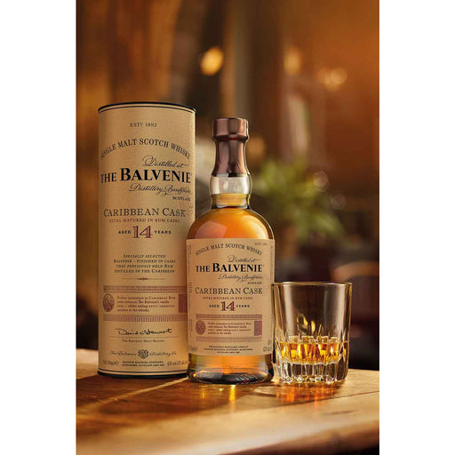 THe Balvenie Caribbean Cask Whisky. Single malt scoth whisky finished of in a rum cask